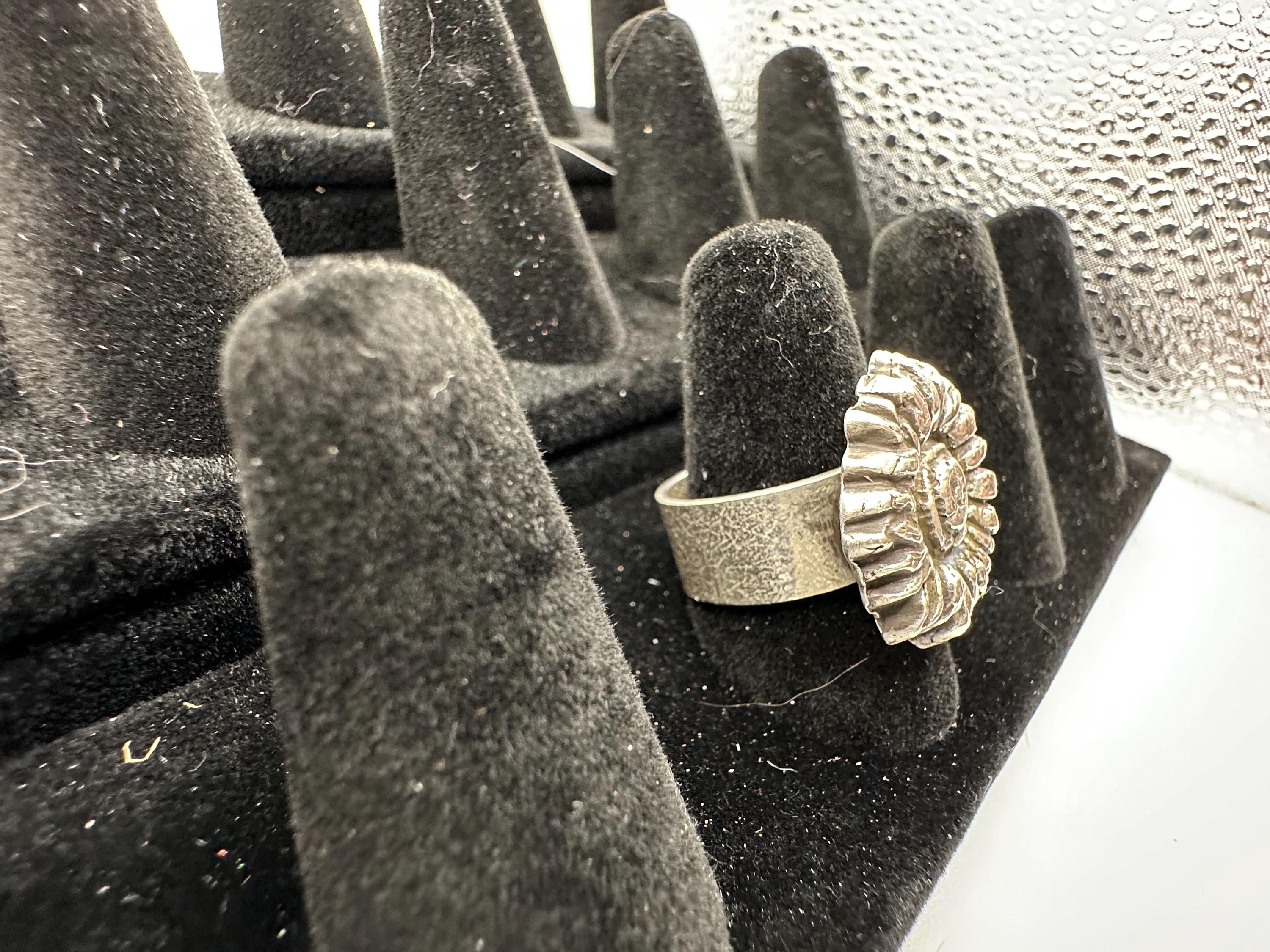 Silver Sunflower Ring