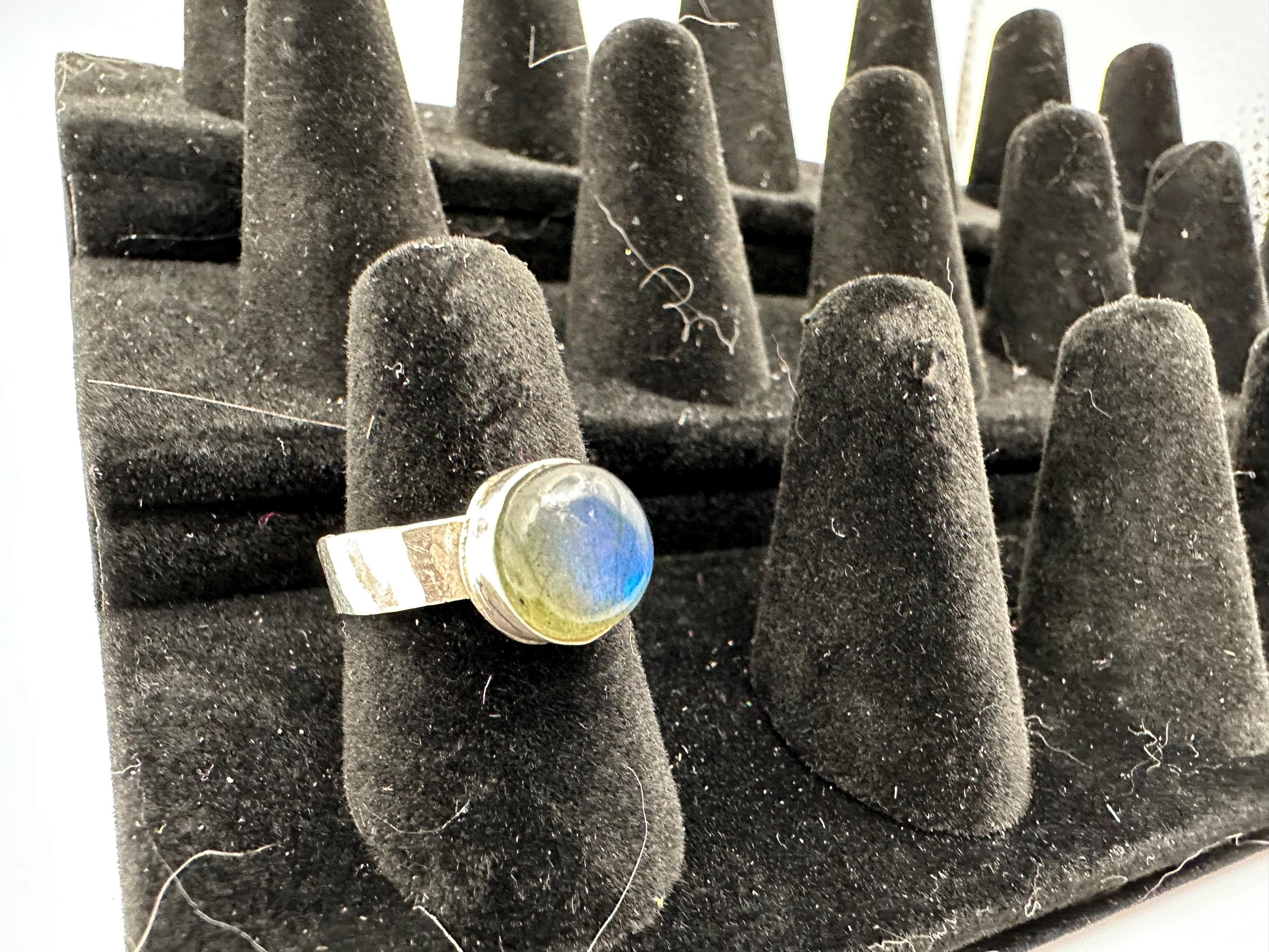 Silver and Labradorite Ring